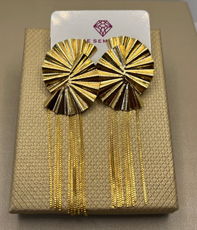 Brinco Entrelaçado Dourado